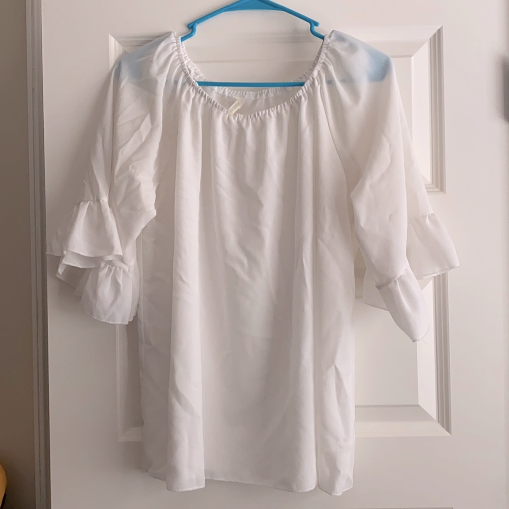 Brenda’s Large white Shirt